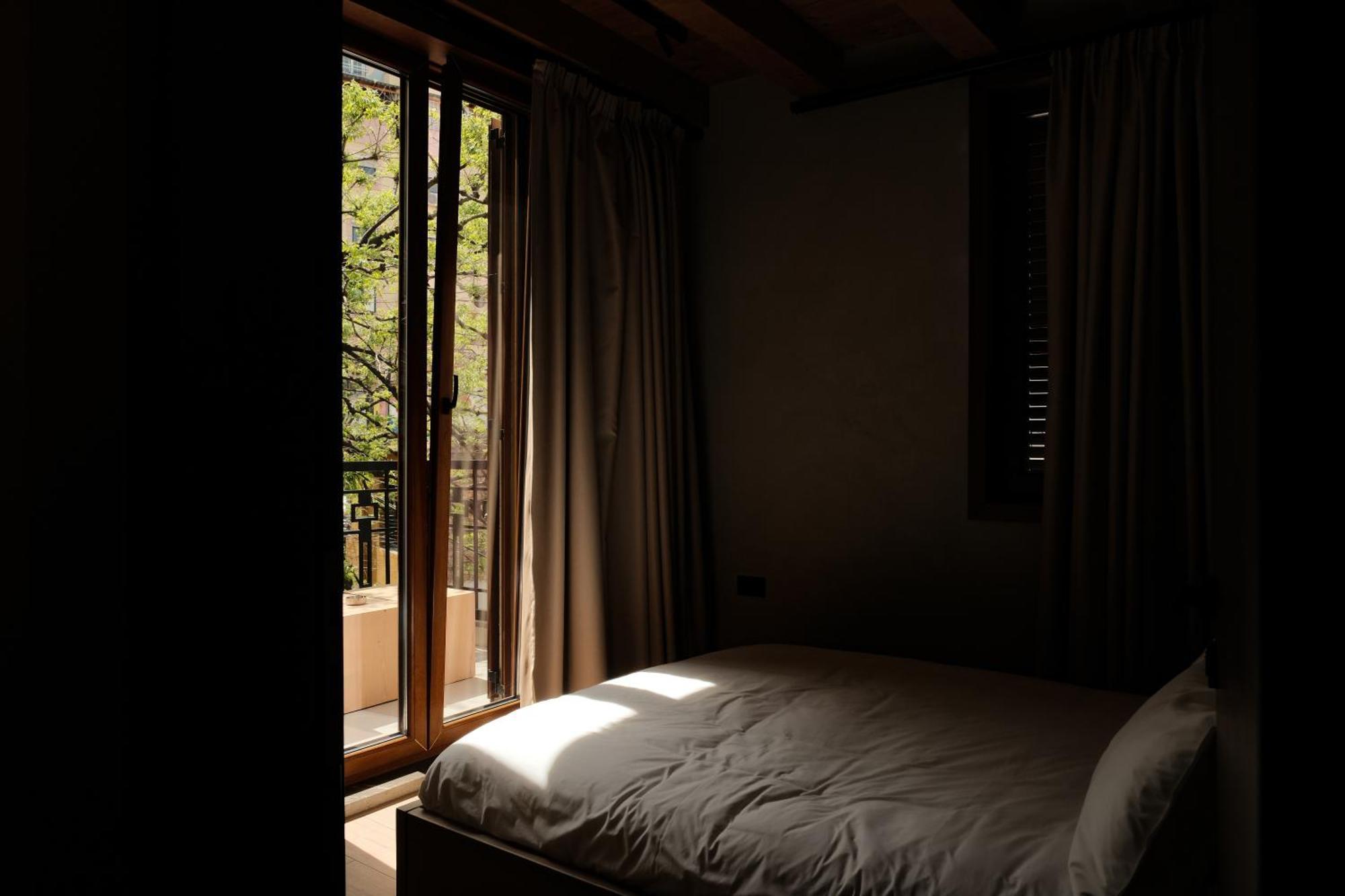 Faces & Places Boutique Hotel Tiranë Ngoại thất bức ảnh